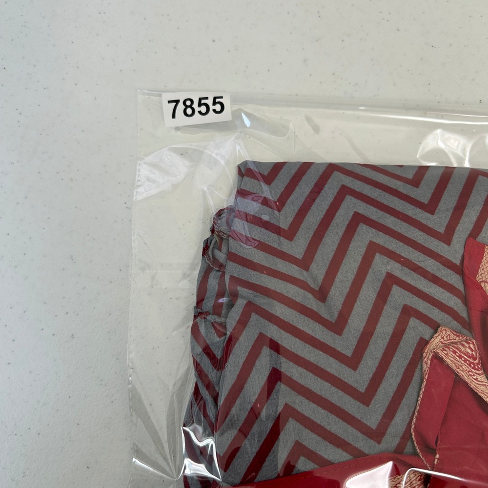 Darn Good Yarn Silk Reversible Sari Wrap Skirt Red Grey Chevron Paisley 4-12 - Picture 8 of 8